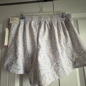 Calia by Carrie Underwood Mid Rise Infinity Run Shorts